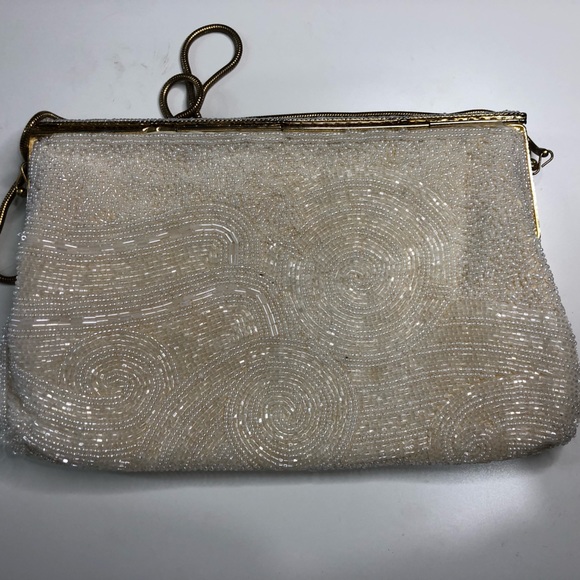 Gorgeous beaded evening bag with removable strap - Picture 6 of 10